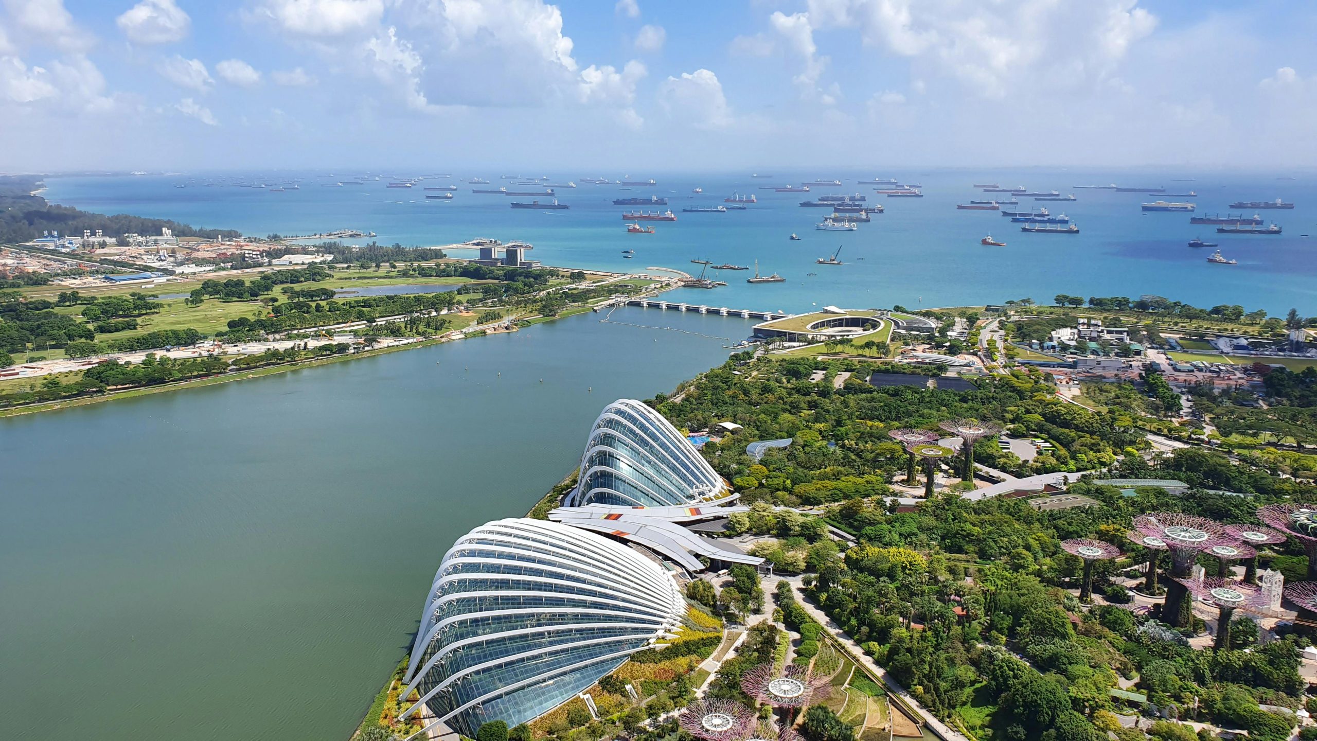 Singapore beachfront, 2020. Photo by Anastasia Yudin from Pexels.